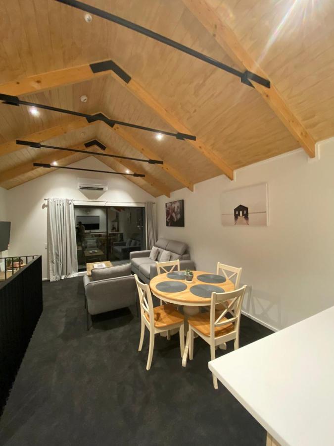 Queenstown Central - Walk To Town - Free Parking - Wifi And Smart Tv - Gym Exteriör bild
